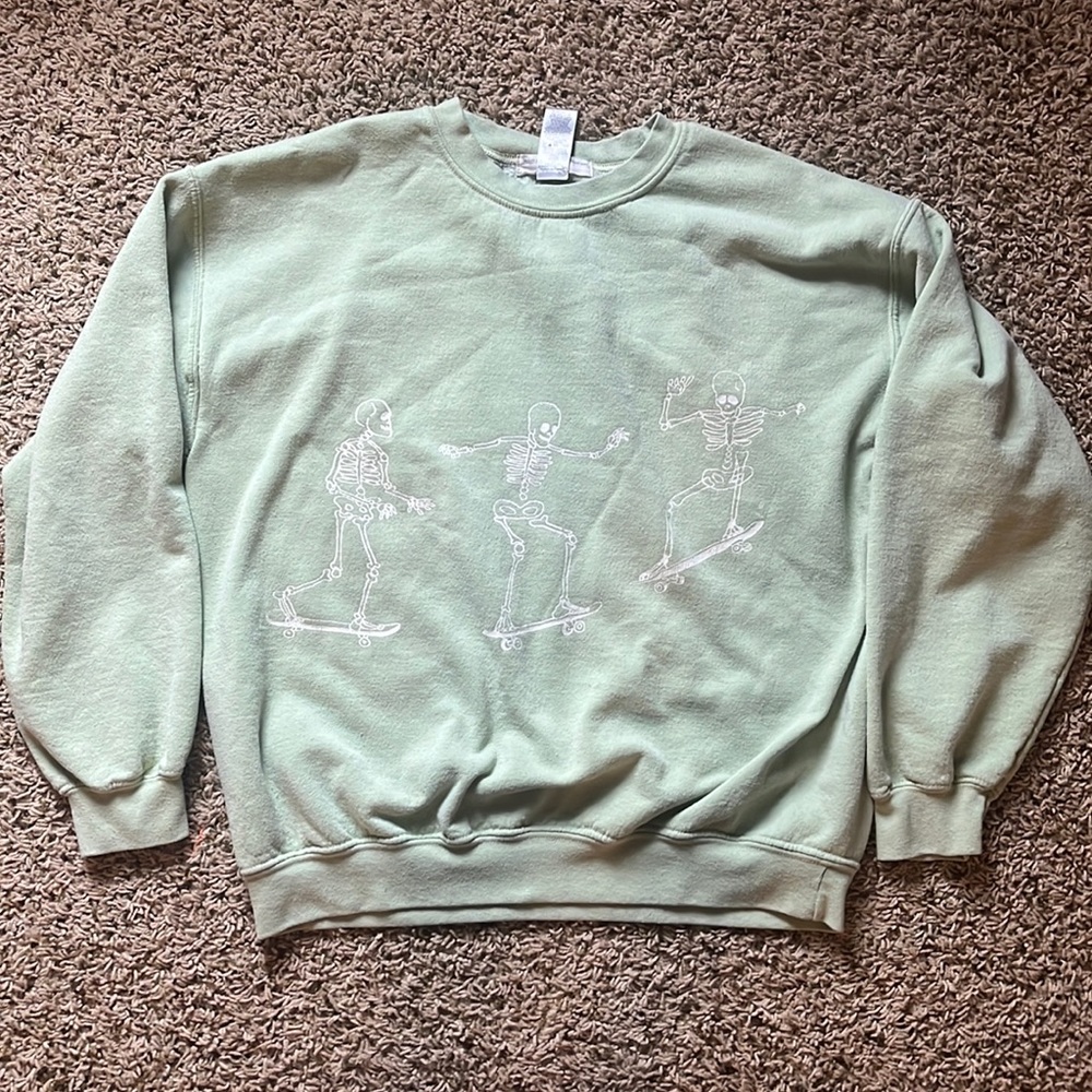 urban outfitters crewneck